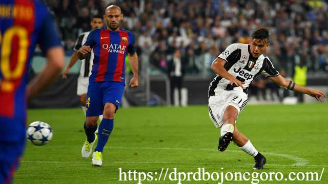 Barcelona Incar Striker Juventus